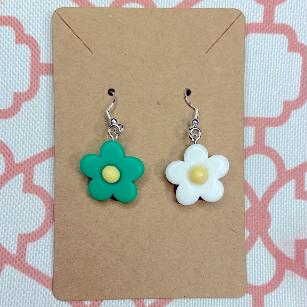 Retro Flower Earrings 🌸 Made By Me ✌🏼